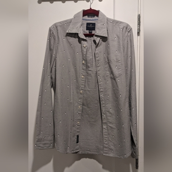 American Eagle  XS Penguin Pattern Shirt - Picture 1 of 5